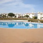 Renovated Algarve With Pool דירה Armação de Pêra
