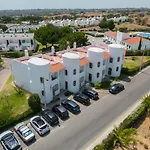 Renovated Algarve With Pool דירה *