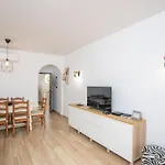 Renovated Algarve With Pool Armação de Pêra