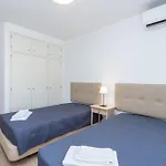 Renovated Algarve With Pool דירה *