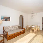Renovated Algarve With Pool * Armação de Pêra