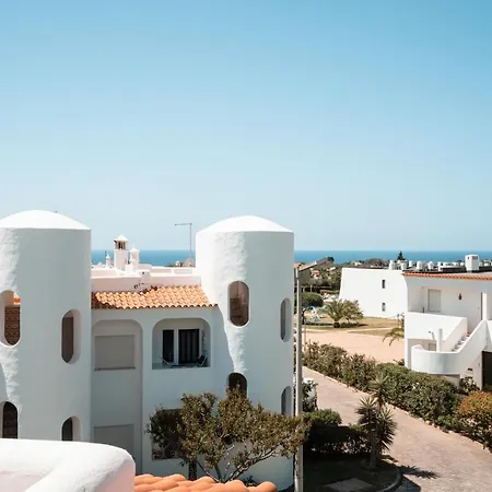 Daire Renovated Algarve With Pool *