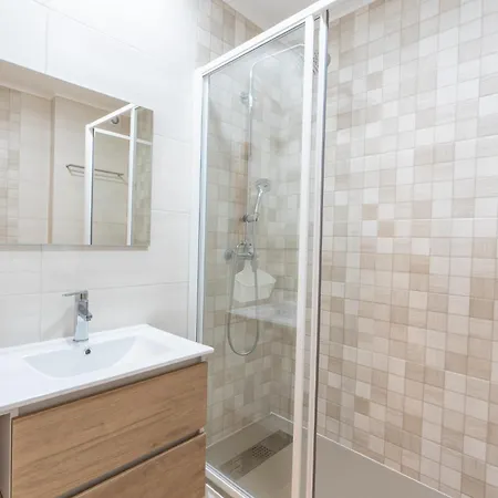 Renovated Algarve With Pool Armacao de Pera