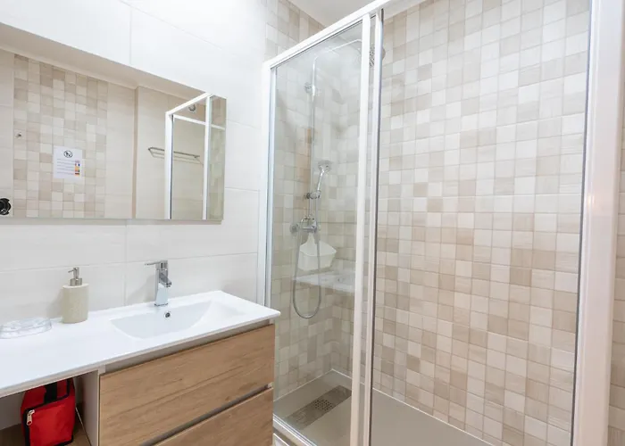 Renovated Algarve With Pool Armação de Pêra