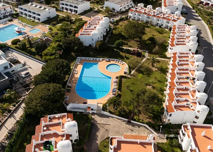 Lejlighed Renovated Algarve With Pool