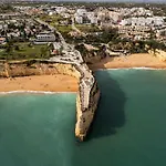Renovated Algarve With Pool * Armação de Pêra